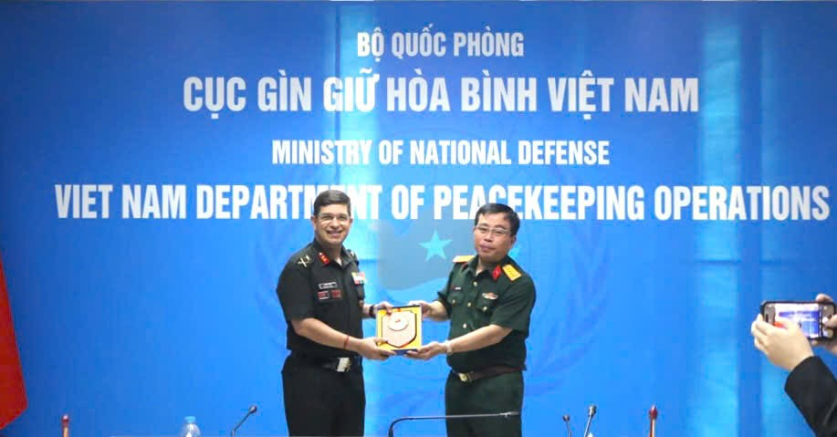 /UploadStore/admin/250422 Lam viec voi doan BQP An Do/03.png